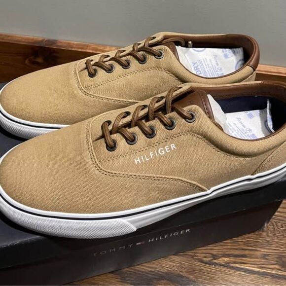 New Tommy Hilfiger Men’s 8.5 Canvas Shoes Beige Classic Casual main image 5